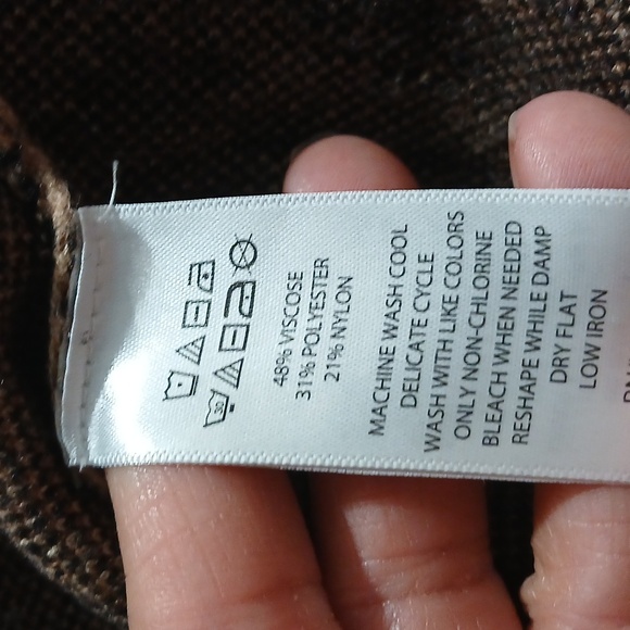 Tahari Women's Animal Print Sweater Long Sleeve Size Medium Mob Wives Estetic - Picture 7 of 7